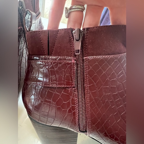 Bella Vita Women’s Elektra li Western Inspired Ankle Booties Sz8.5WW Maroon - Picture 8 of 11